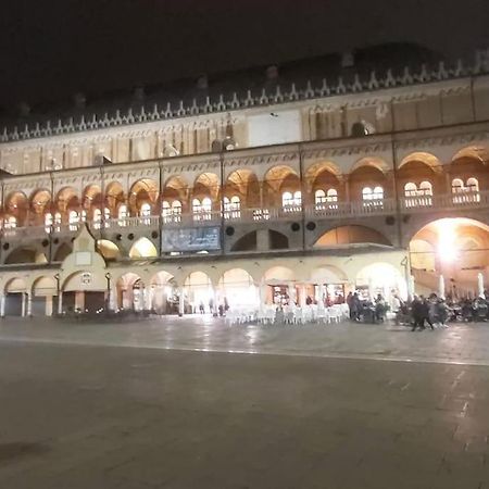 Romantic Studio In The Historical Heart Of Padova Pádua Exterior foto